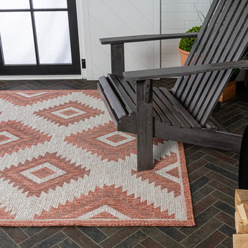 Lior Geometric Moroccan Diamond Area Rug